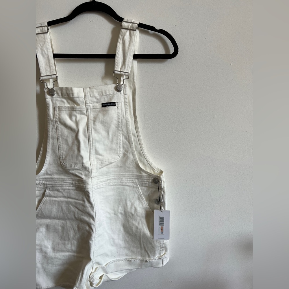 Calvin Klein White Denim Cut-off Short Overalls NWT - Picture 3 of 4